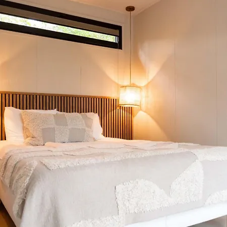 Japandi Tiny House Stec Op De Veluwe Feriehus